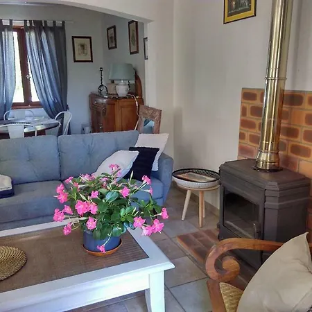 Avec Vue Imprenable Sur La Cite